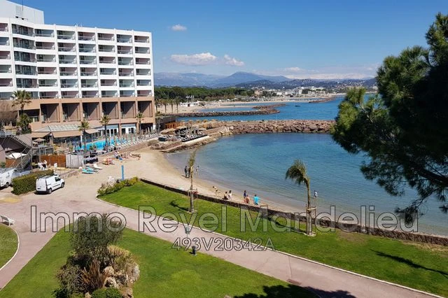Appartement Mandelieu-la-Napoule Bord de mer,   achat appartement  1 pièce   32&nbsp;m&sup2;